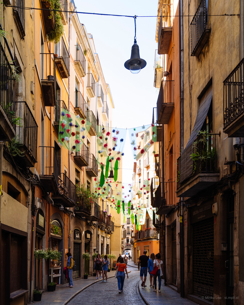 Street, Girona